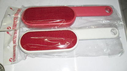 探索義烏國際商貿(mào)城四區(qū) 陳仁蓬日用品與多功能靜電刷的貿(mào)易新機(jī)遇